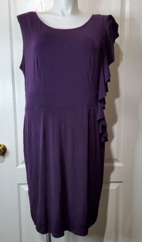 Studio Purple Knee-Lenght Dress